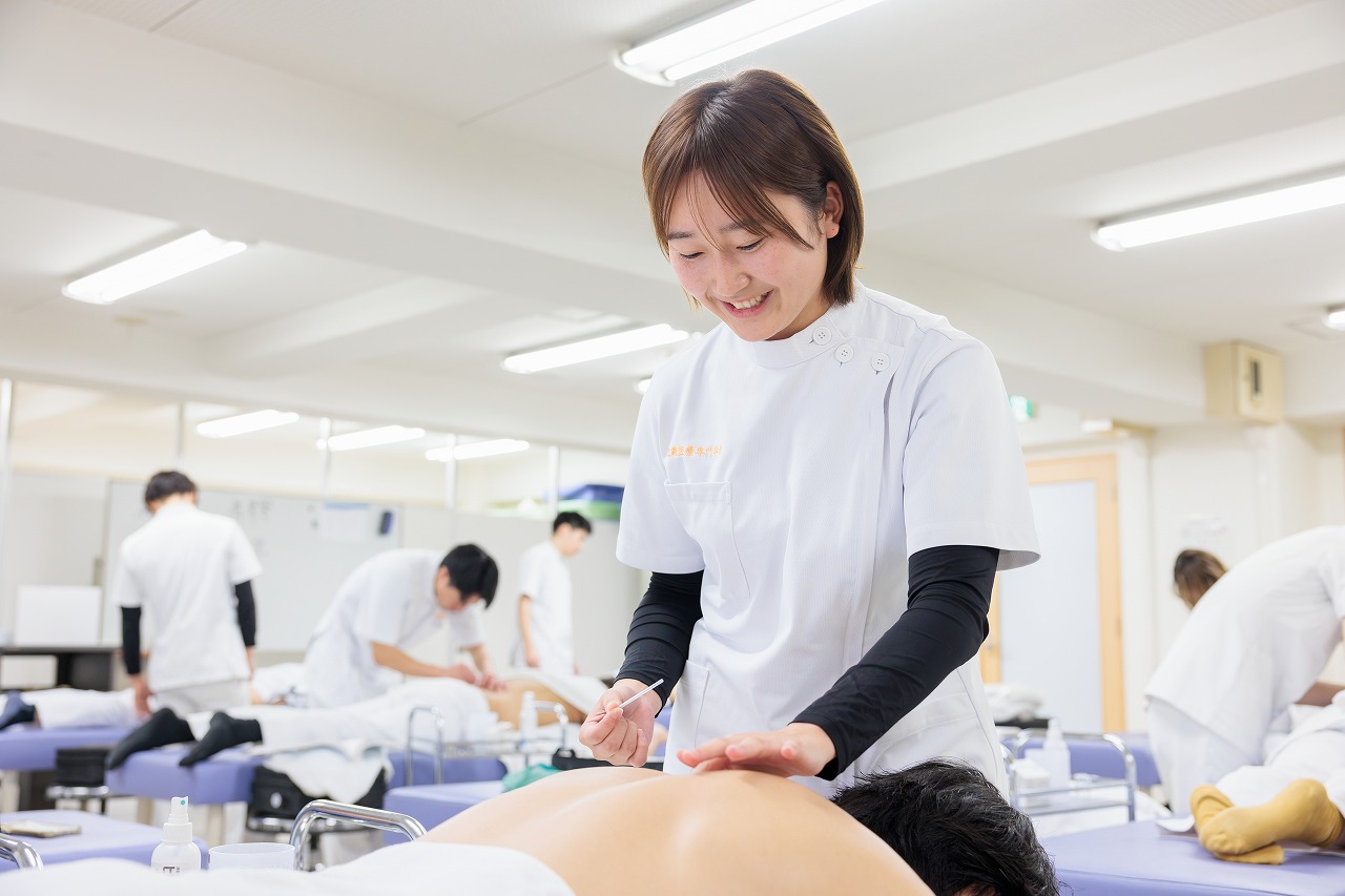 近畿医療専門学校