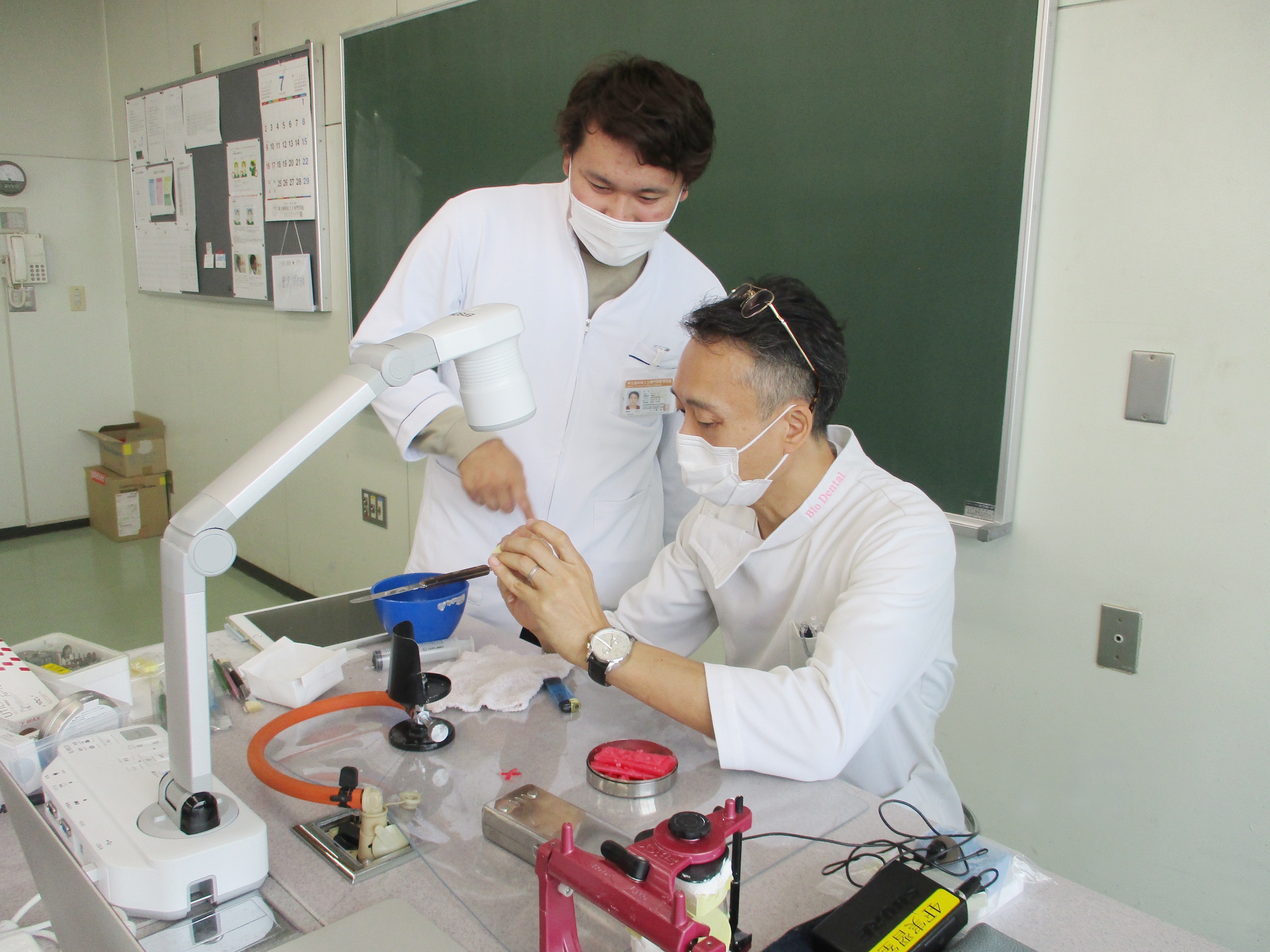 埼玉歯科技工士専門学校