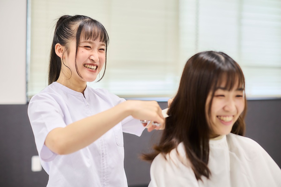鹿児島県理容美容専門学校