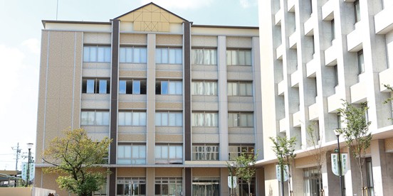 大阪樟蔭女子大学