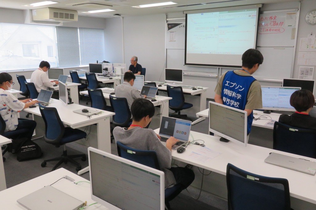 情報システム科プログラミング体験