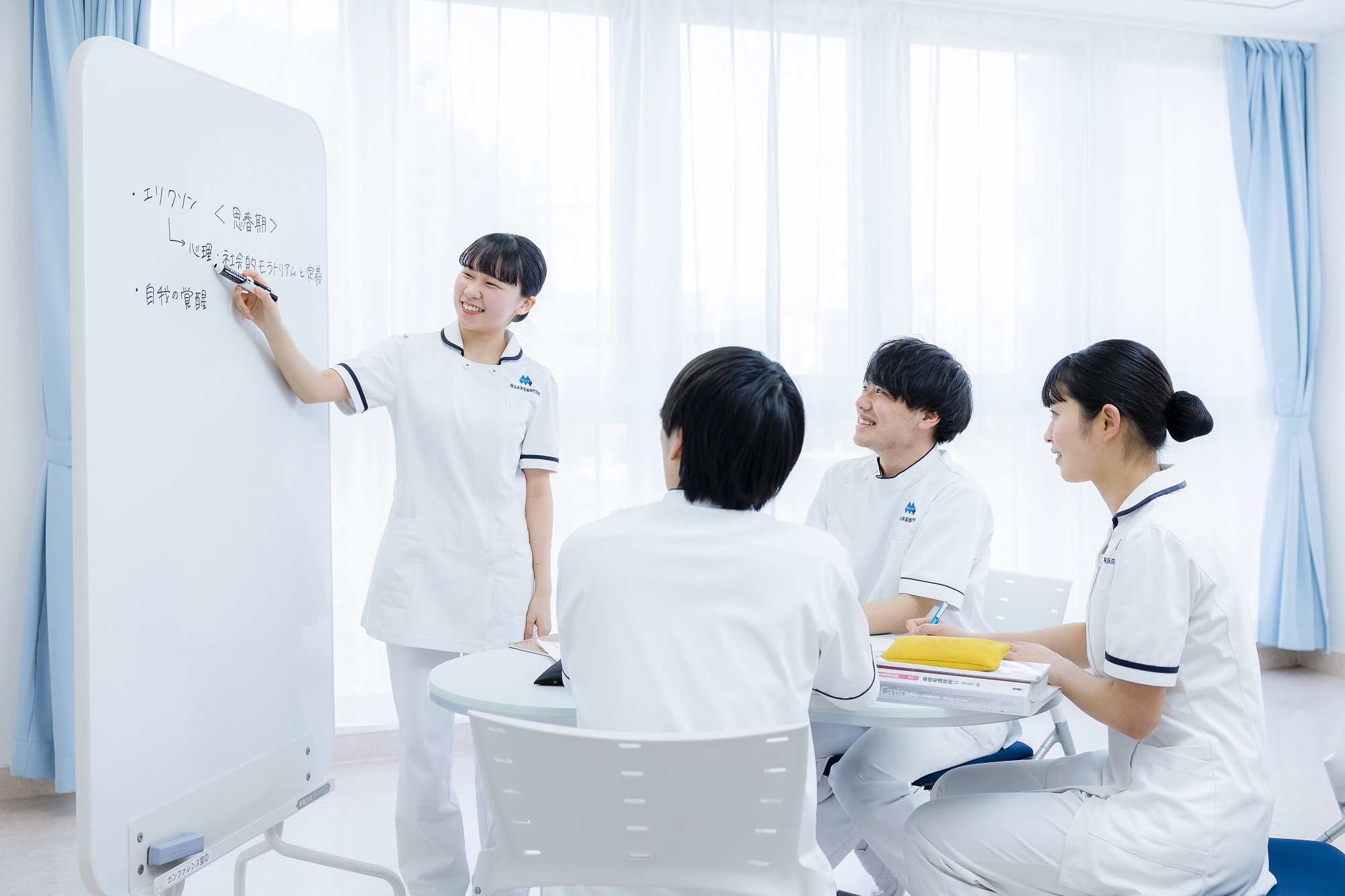 横浜未来看護専門学校