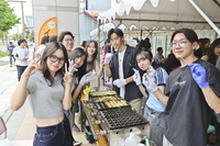 札医技祭では、各学科ごとに出店をだします！イベントたくさんで楽しめます！