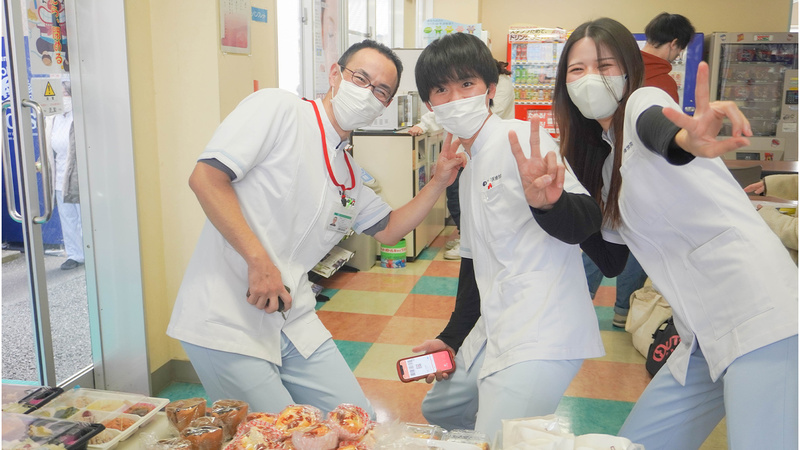 昼休み：お弁当販売