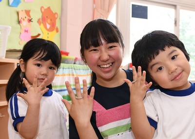 越谷保育専門学校