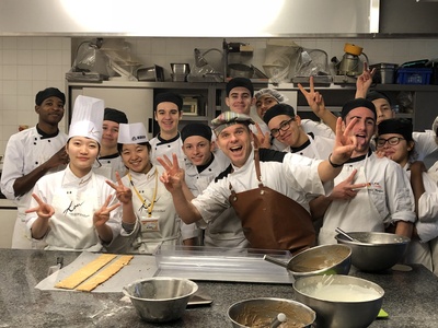 光塩学園調理製菓専門学校