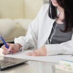 通えるか不安でも大丈夫！通信制専門学校の向き不向きとメリット・注意点まとめ