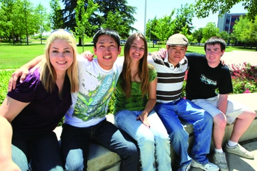 専門学校神田外語学院